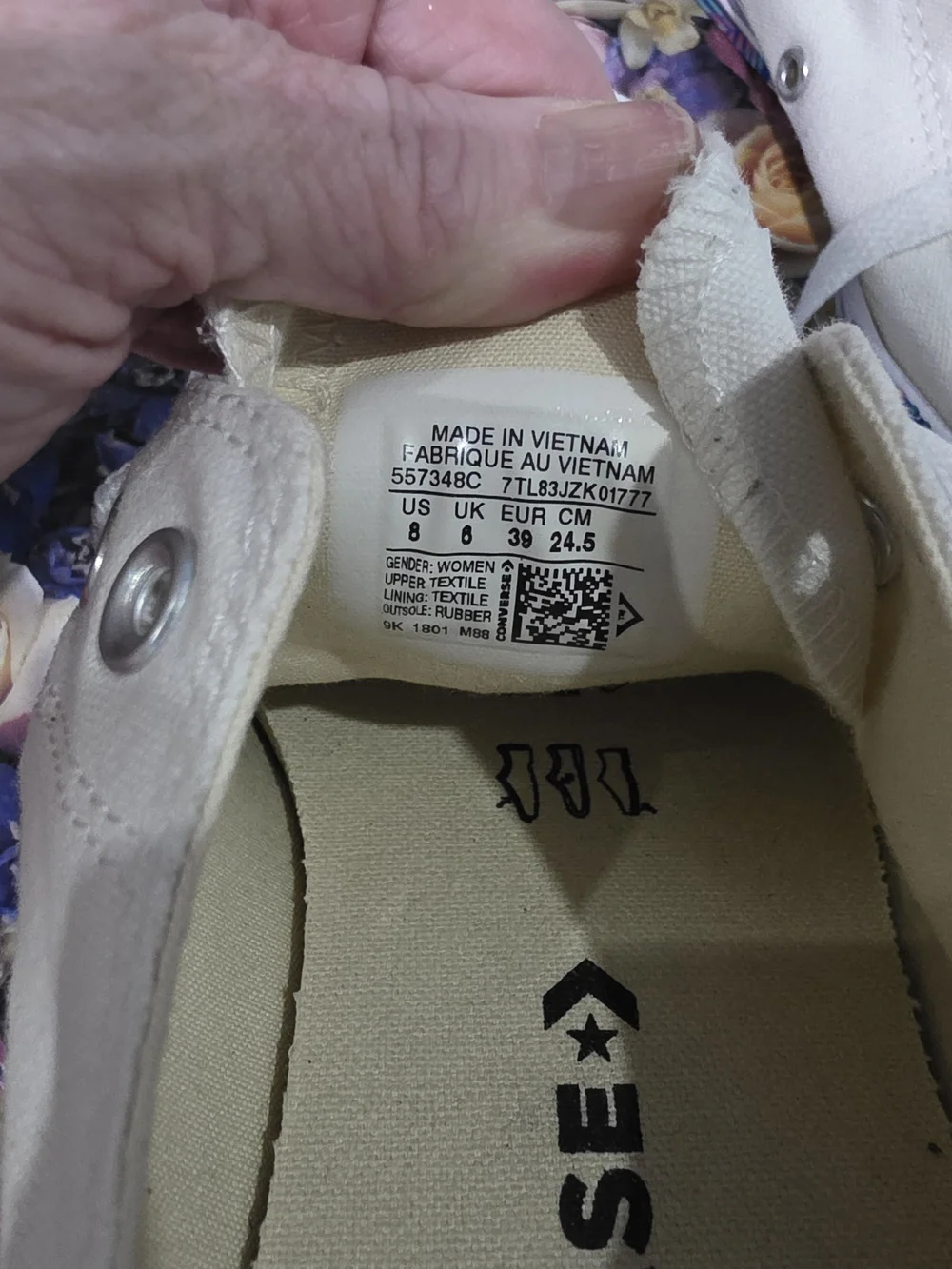 Converse Women's Low Top Canvas Sneakers in Cream with Flowered Patterned Trim - Picture 7 of 8